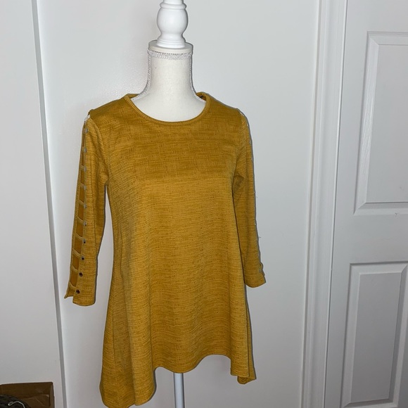 Long sleeve dress shirt - Picture 2 of 3